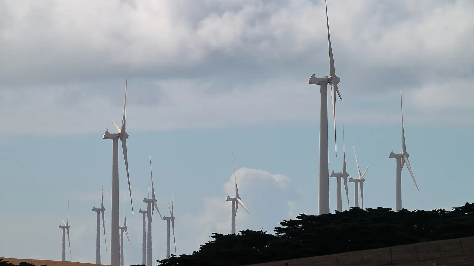 AI illustration: Wind turbines on farmland