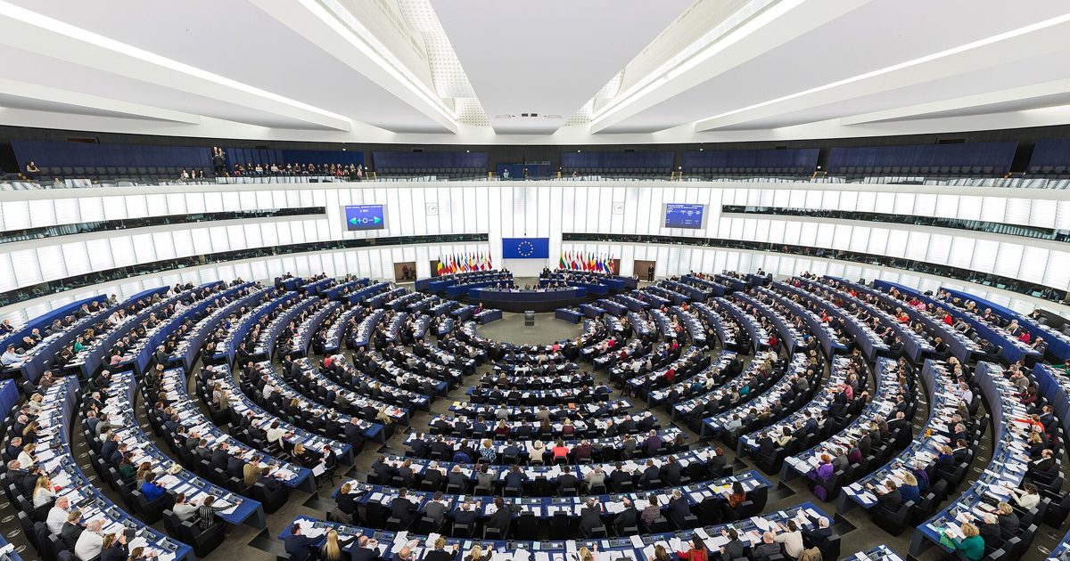 EU Lawmakers Back Nearly 100 Million Extra Free Carbon Permits for Industry as Energy Costs Bite